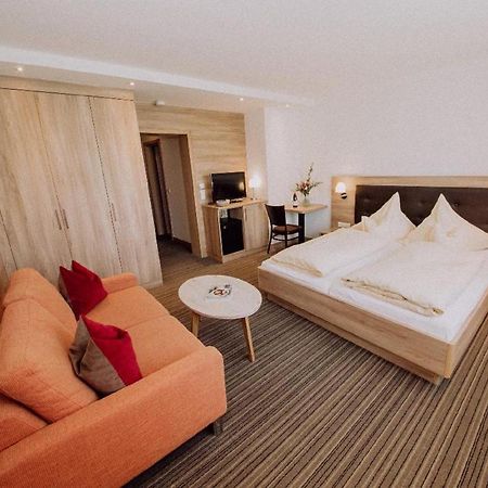 Haus Maria Hotel บาดฟึสซิง ภายนอก รูปภาพ