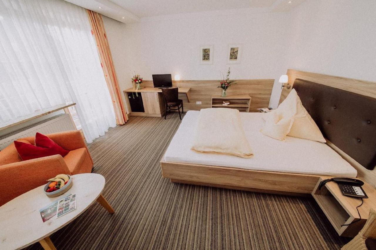 Haus Maria Hotel บาดฟึสซิง ภายนอก รูปภาพ